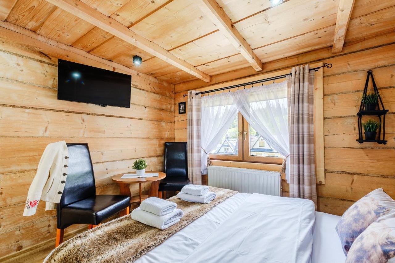 Ferienwohnung U Tatarow Suche Exterior foto