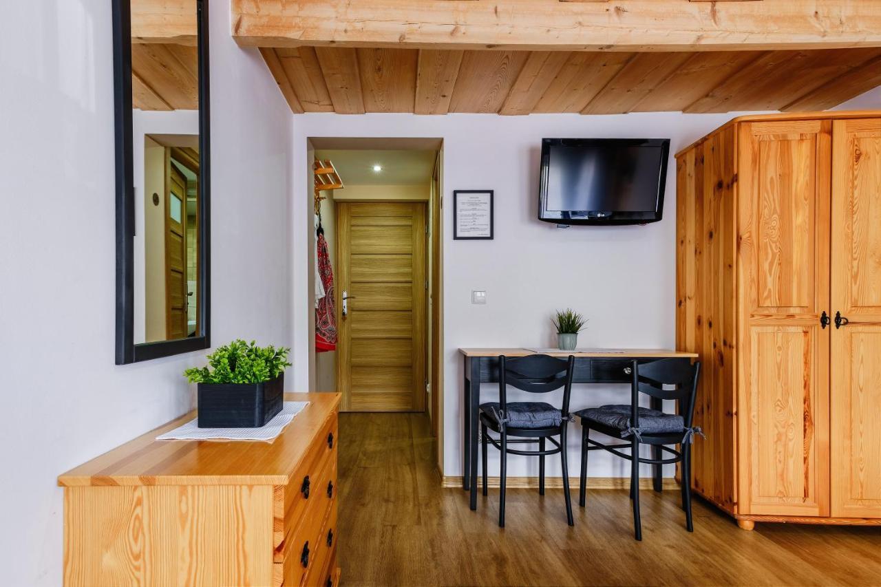 Ferienwohnung U Tatarow Suche Exterior foto